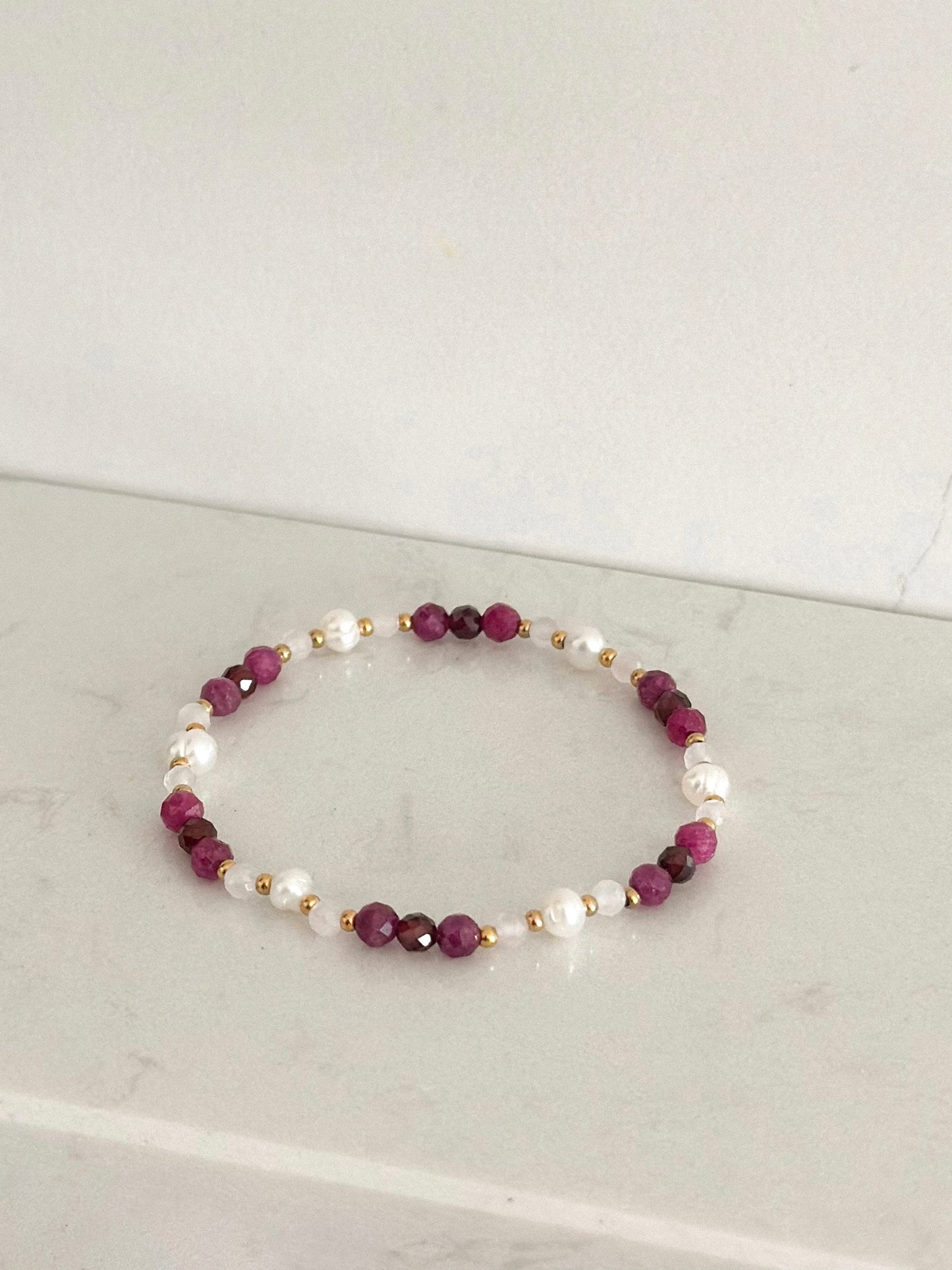 Bransoletka Peramour z kwarcu różowego, rubinu i granatu